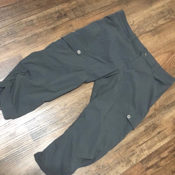 Eddie Bauer Capri’s - Picture 1 of 14